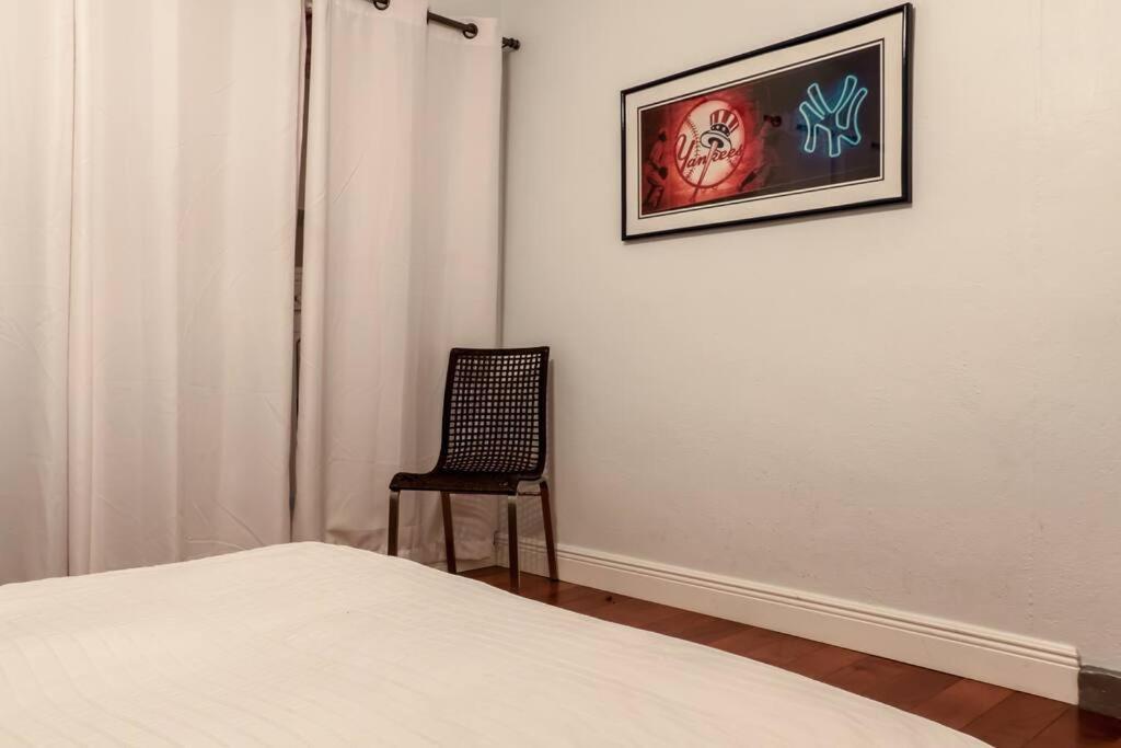 Comfortable Home, 7 Min Walk To Beach, Hot Tub, Hébergement de vacances
