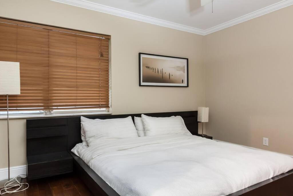 Comfortable Home, 7 Min Walk To Beach, Hot Tub, Hébergement de vacances *